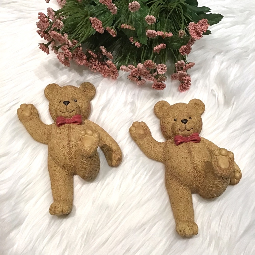 Home interiors wall teddy bear hook
